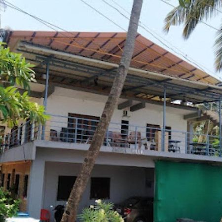 Sea View Holiday Home Mālvan 外观 照片