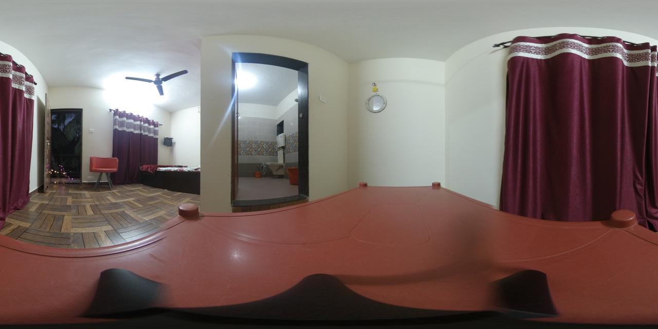 Sea View Holiday Home Mālvan 外观 照片