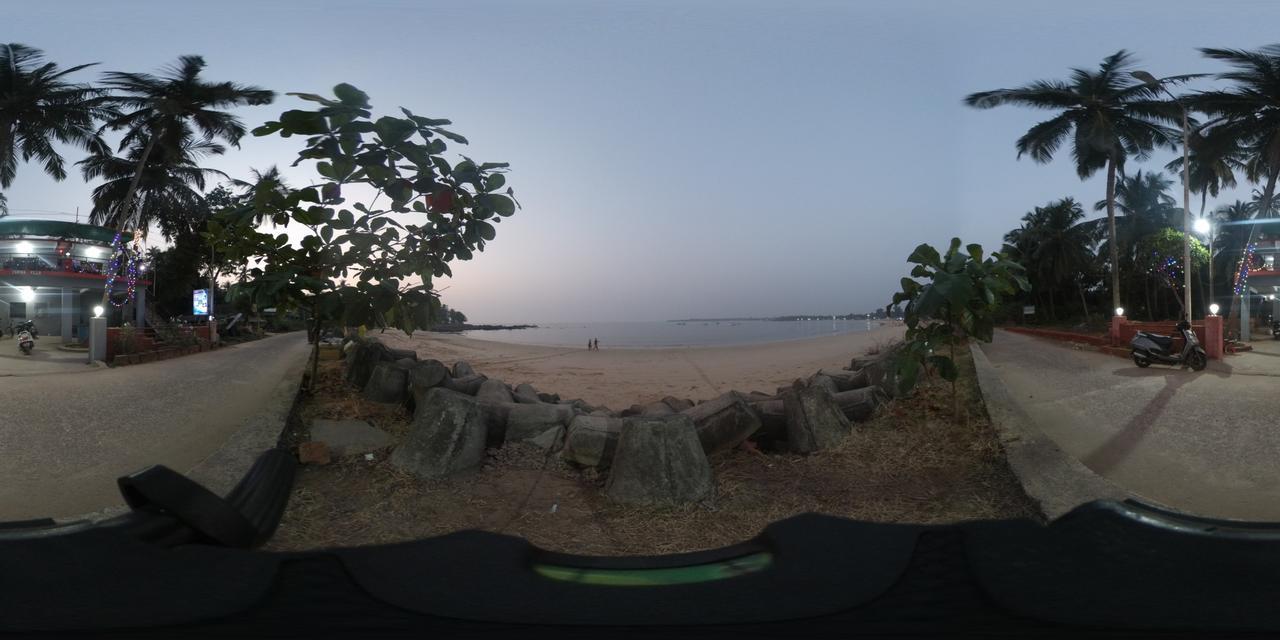 Sea View Holiday Home Mālvan 外观 照片