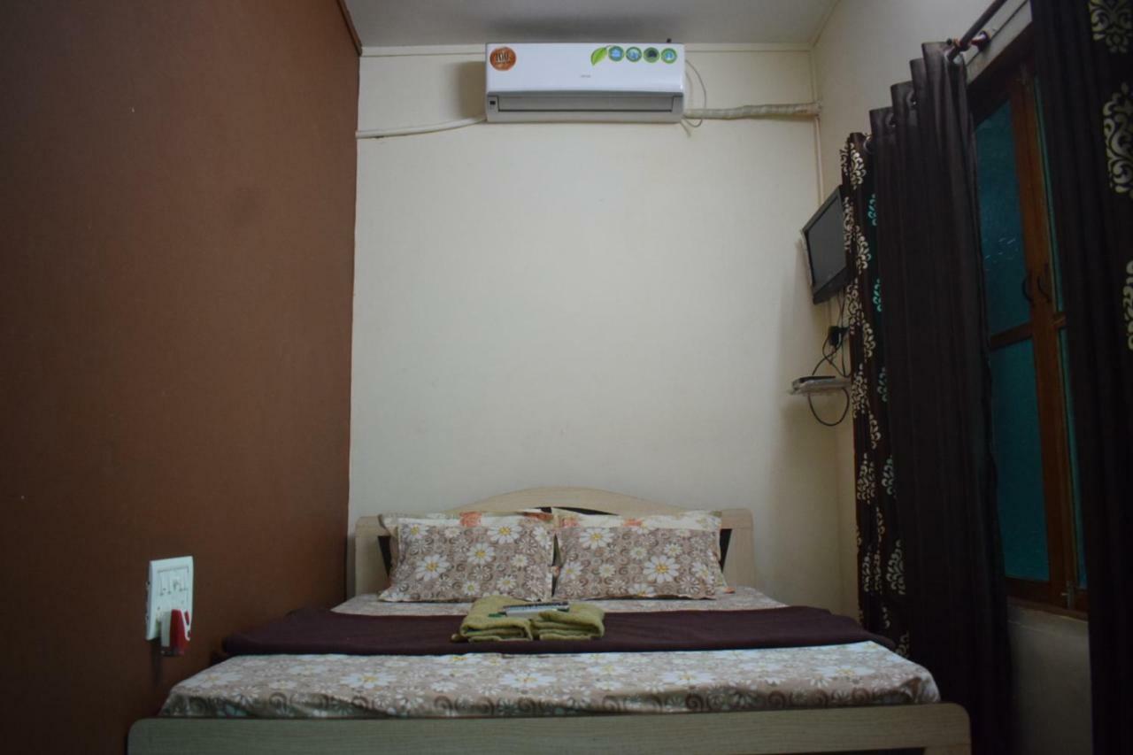 Sea View Holiday Home Mālvan 外观 照片